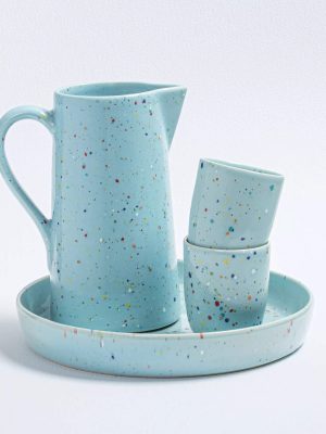 pitcher_blue_2