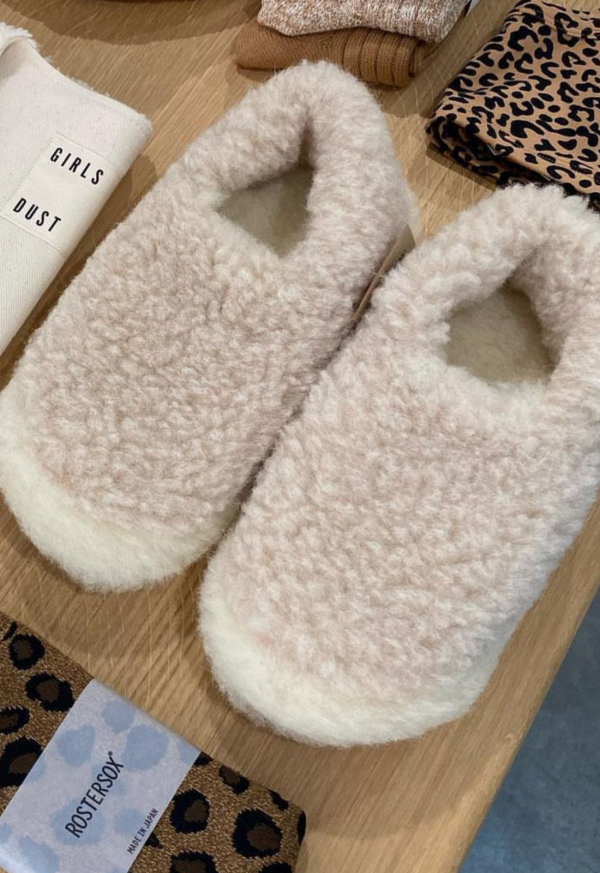 Full Slippers Μπεζ