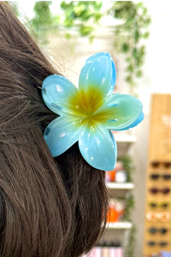 Hawaiian Flower Hair Clip Light Blue