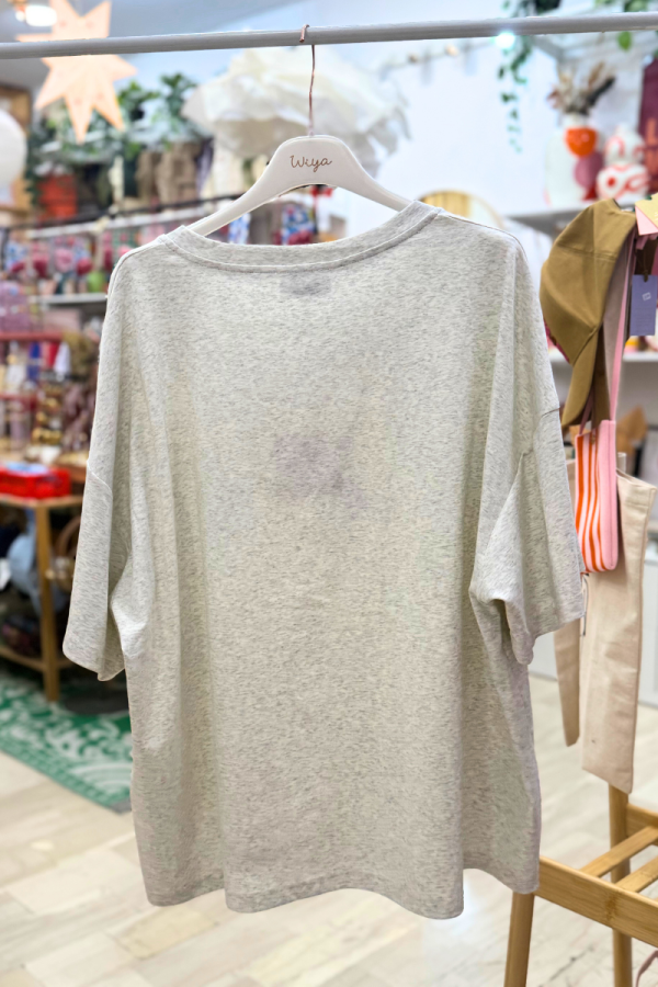 T-Shirt Embroidery Love Grey