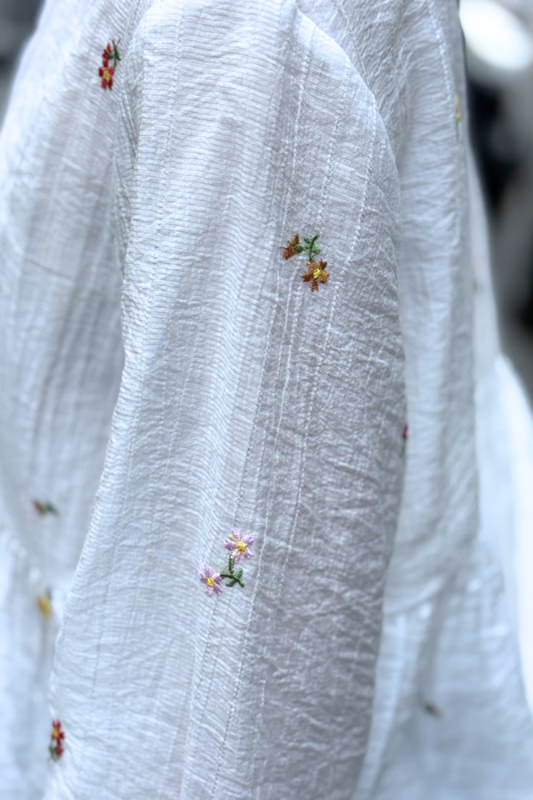 Shirt with Embroidered Flowers White